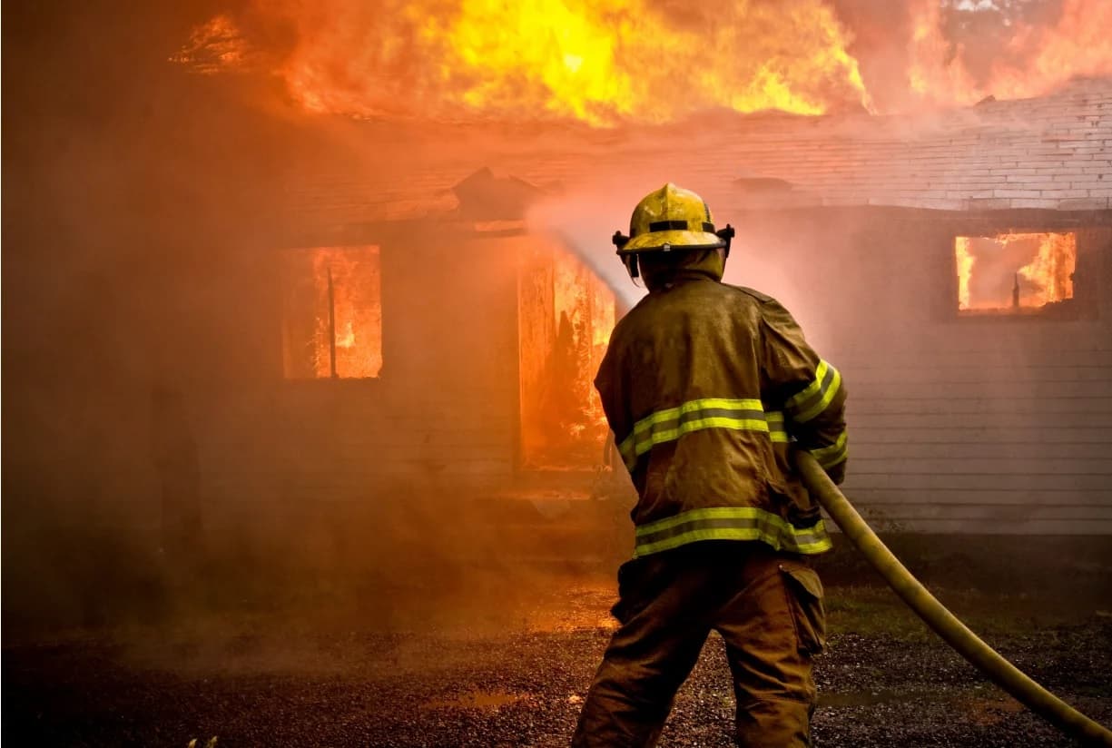 How to File a Fire Insurance Claim: A Complete Policyholder Guide