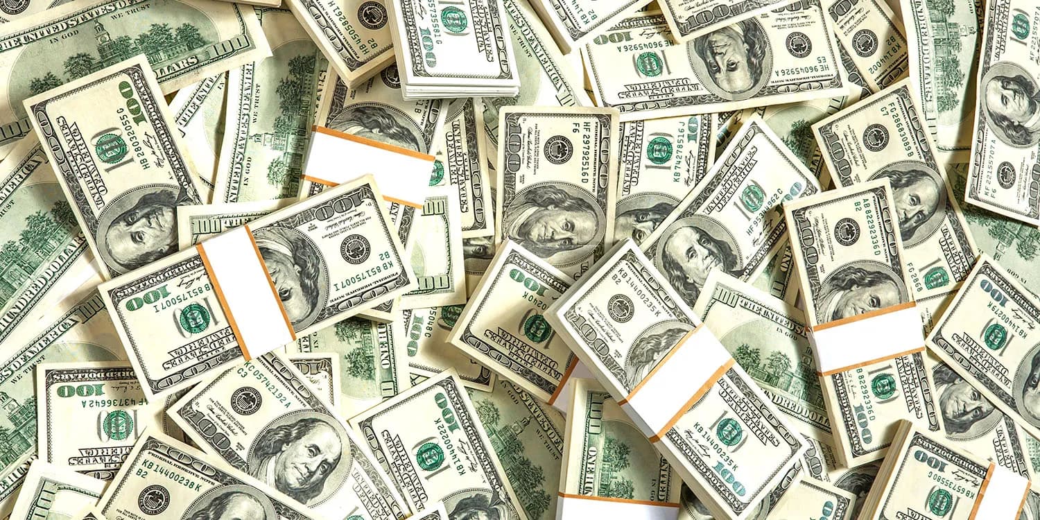 MCA APR vs Traditional Loan Interest: Key Differences