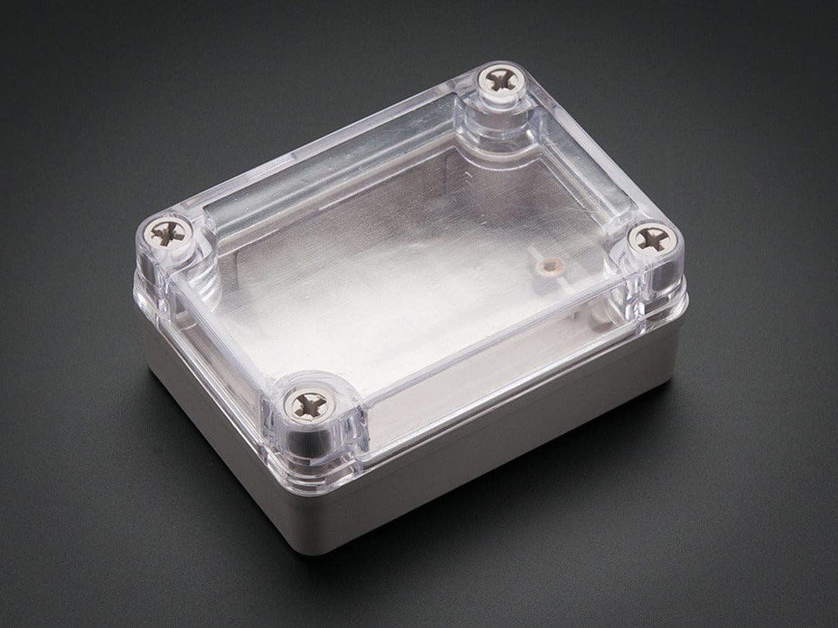 Aluminium extrusion enclosure for outdoor systems