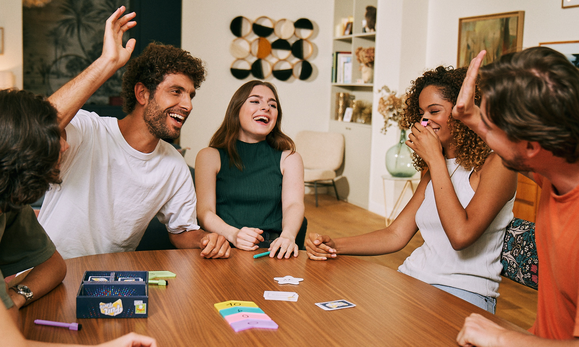 Easy and exciting Games to play with friends at parties