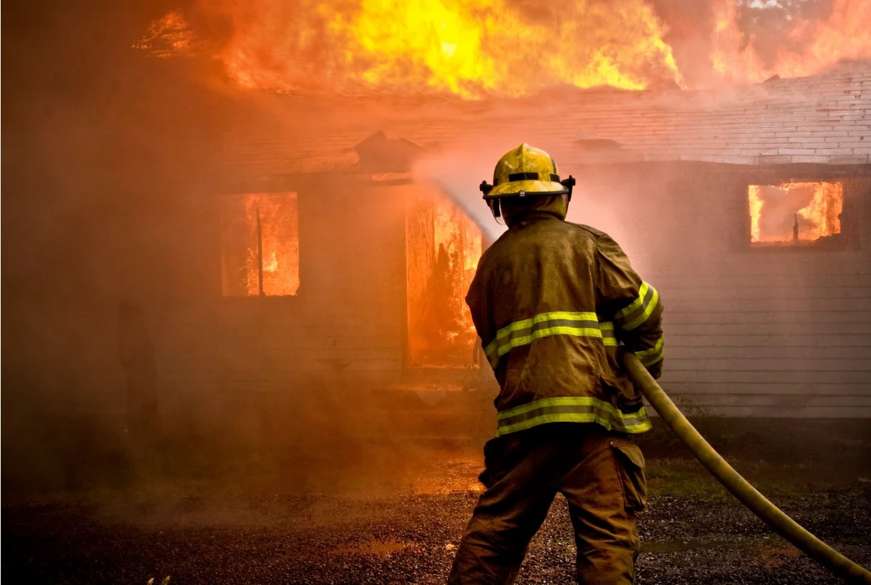 How to File a Fire Insurance Claim: A Complete Policyholder Guide